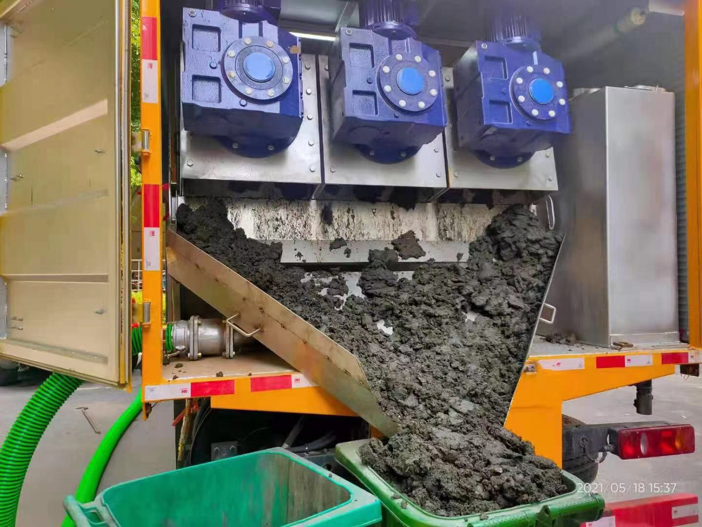 平江化粪池清掏城市维护站-泥浆净化干湿分离处理